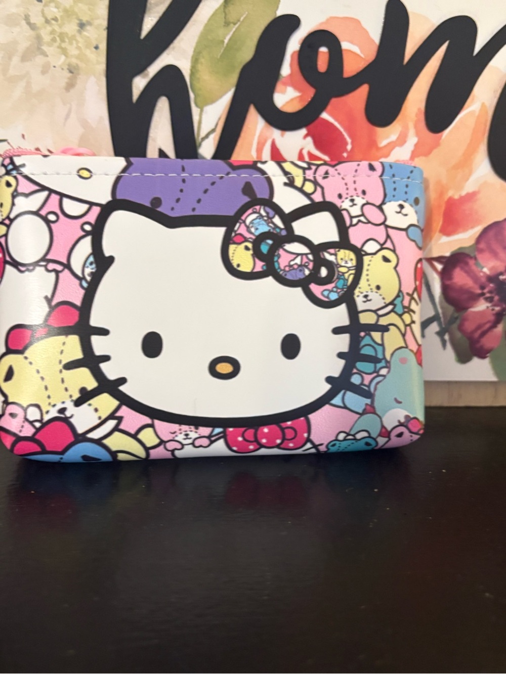 4/20♥️Hello Kitty Pink Multi-Color Kids Coin Pouch